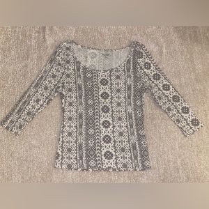 5/$25 Pattern 3/4 Sleeve Top